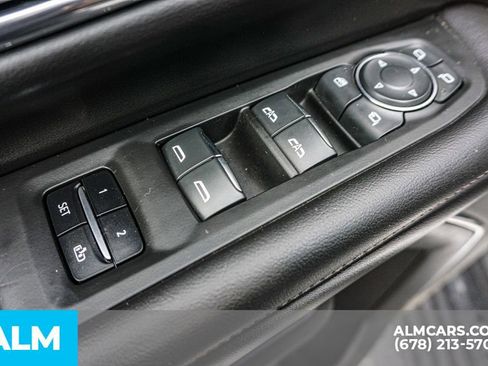 Used 2022 Chevrolet Suburban High Country image 49