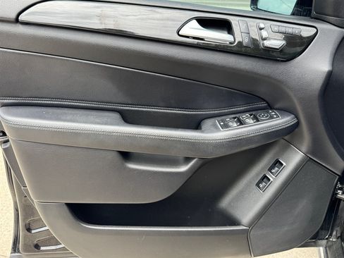 Used 2018 Mercedes-Benz GLS 450 4MATIC w/ Premium Package image 14