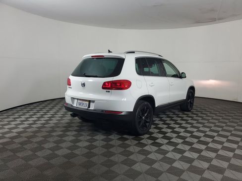 Used 2017 Volkswagen Tiguan Wolfsburg Edition image 4