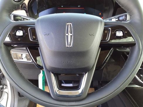 New 2024 Lincoln Corsair Grand Touring image 17