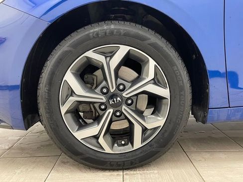 Used 2020 Kia Forte LXS image 7