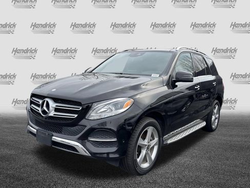 Used 2017 Mercedes-Benz GLE 350 4MATIC image 3