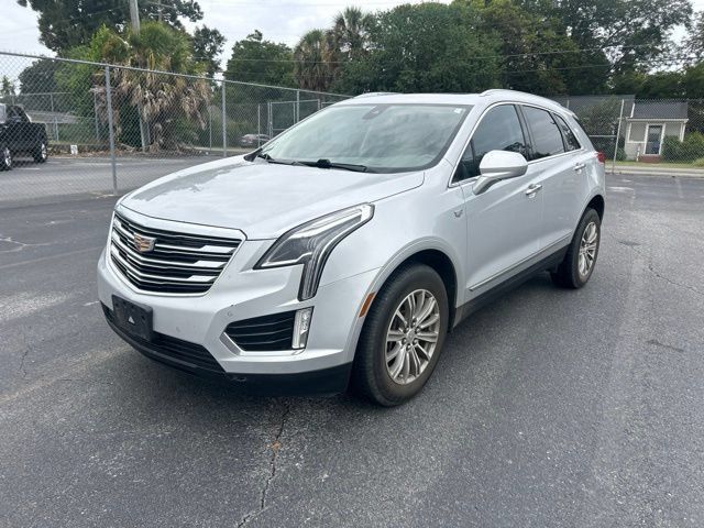 Used 2017 Cadillac XT5 Luxury w/ Driver Awareness Package FWD image 1