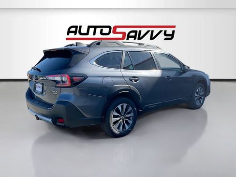 Used 2023 Subaru Outback Limited XT image 7