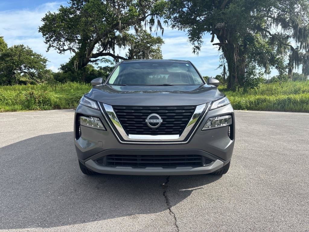 Used 2023 Nissan Rogue SV AWD/4WD image 2