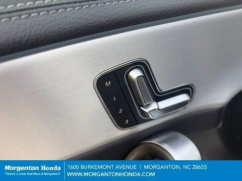 Used 2025 Mercedes-Benz CLA 250 4MATIC image 15
