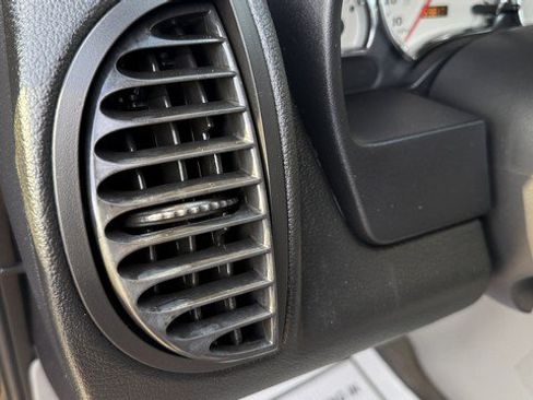 Used 2007 Saturn Vue 2WD image 14