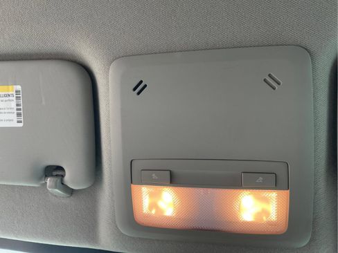 Used 2017 Chevrolet Sonic Premier w/ Driver Confidence Package image 26