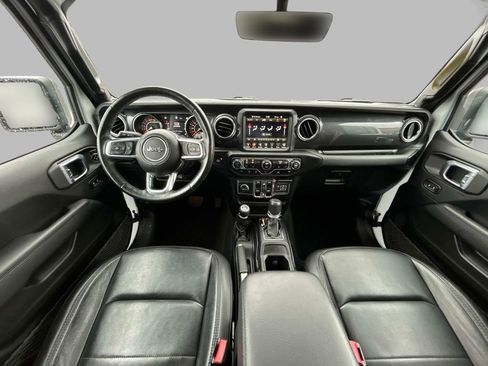 Certified 2022 Jeep Wrangler Unlimited Sahara image 18