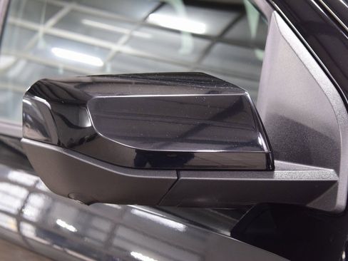 Used 2023 Chevrolet Colorado ZR2 w/ ZR2 Convenience Package III image 19