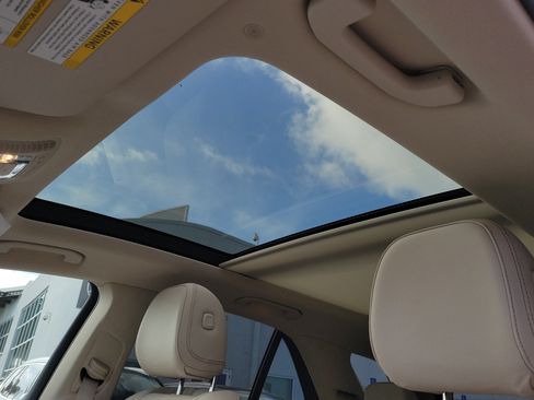 Certified 2023 Mercedes-Benz GLE 450 4MATIC image 37