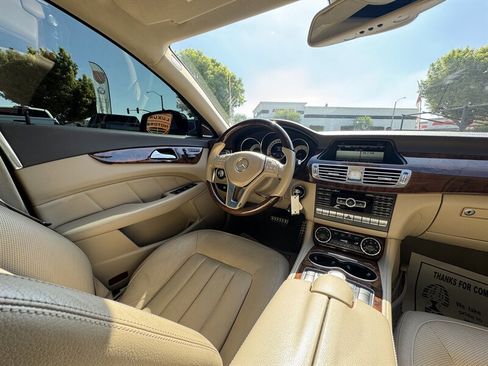 Used 2014 Mercedes-Benz CLS 550 image 29
