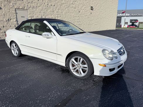 Used 2006 Mercedes-Benz CLK 350 Cabriolet w/ Premium Pkg image 7