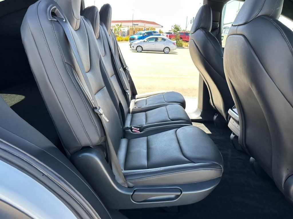 Used 2024 Tesla Model X AWD/4WD image 24