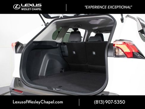 Used 2025 Toyota RAV4 XLE FWD image 16