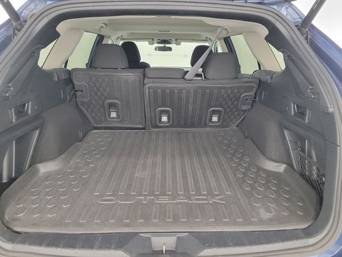 Used 2021 Subaru Outback Premium AWD/4WD image 29