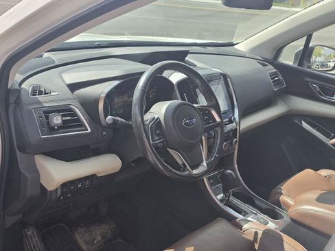 Used 2020 Subaru Ascent Touring AWD/4WD image 9