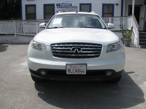 Used 2004 INFINITI FX35 2WD w/ Touring Pkg image 3