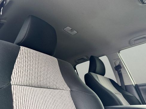 Used 2018 Toyota 4Runner SR5 image 22