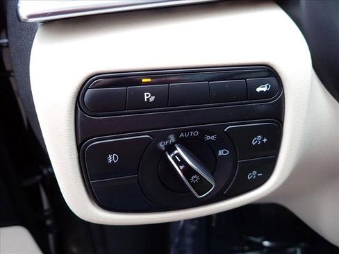 Used 2020 INFINITI QX50 Luxe w/ Navigation Package image 15