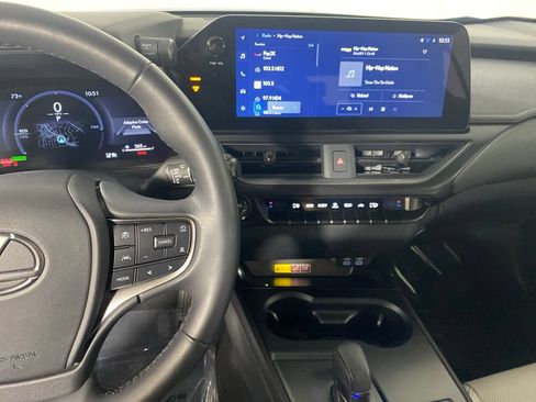 Used 2025 Lexus UX 300h AWD w/ Cold Area Package image 17