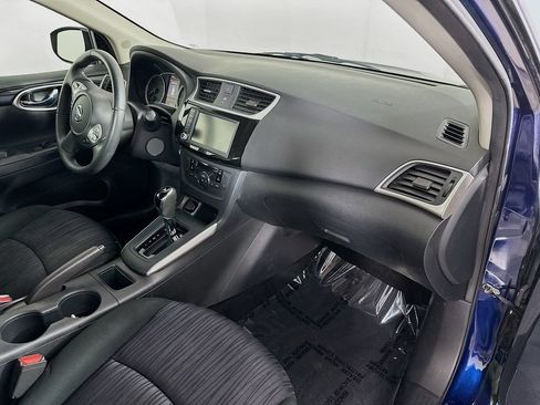 Used 2019 Nissan Sentra SV FWD image 33