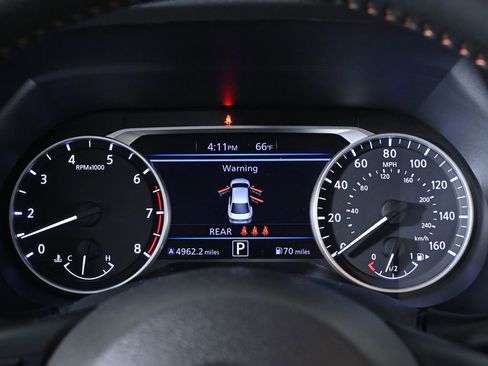 Certified 2022 Nissan Sentra SR w/ Electronics Package image 17