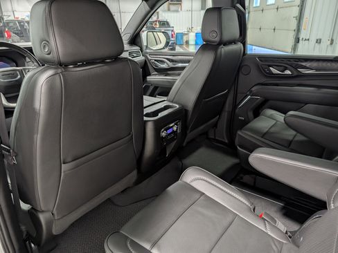 Used 2022 GMC Yukon Denali image 19