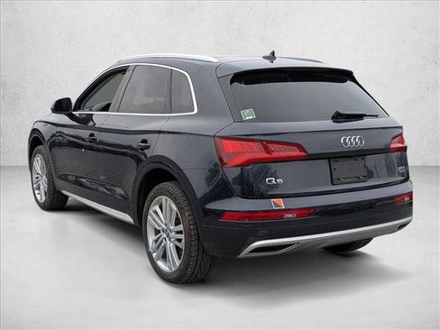 Used 2018 Audi Q5 Prestige w/ Prestige Package image 6