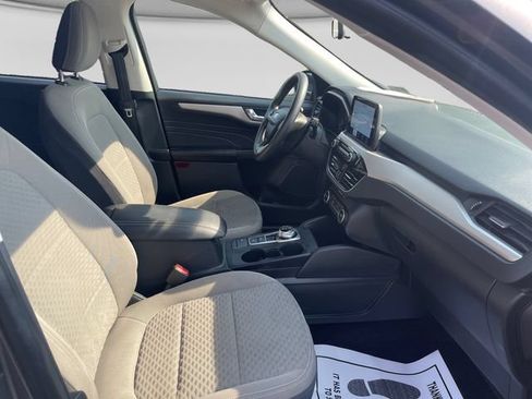 Used 2021 Ford Escape SE FWD image 12