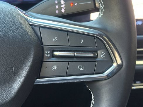 Used 2024 Chevrolet Equinox EV LT FWD image 35