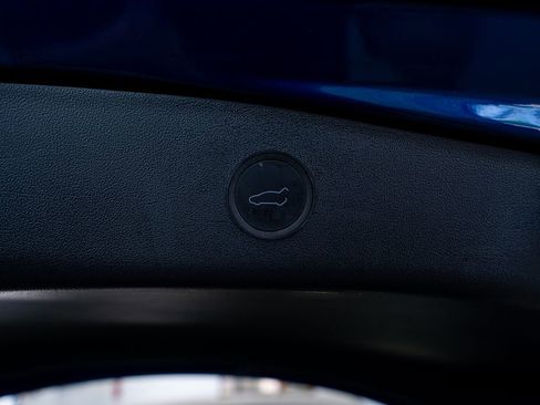 Used 2023 Tesla Model 3 Standard Range RWD image 46