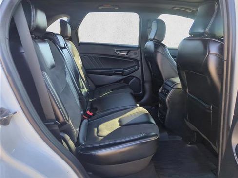 Certified 2021 Ford Edge ST w/ Equipment Group 401A image 18