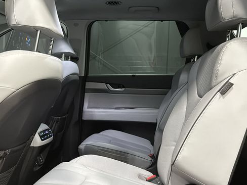 Used 2025 Hyundai Palisade SEL AWD/4WD image 21