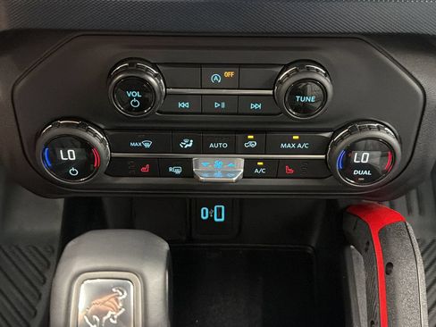 Used 2023 Ford Bronco Heritage Edition AWD/4WD image 23