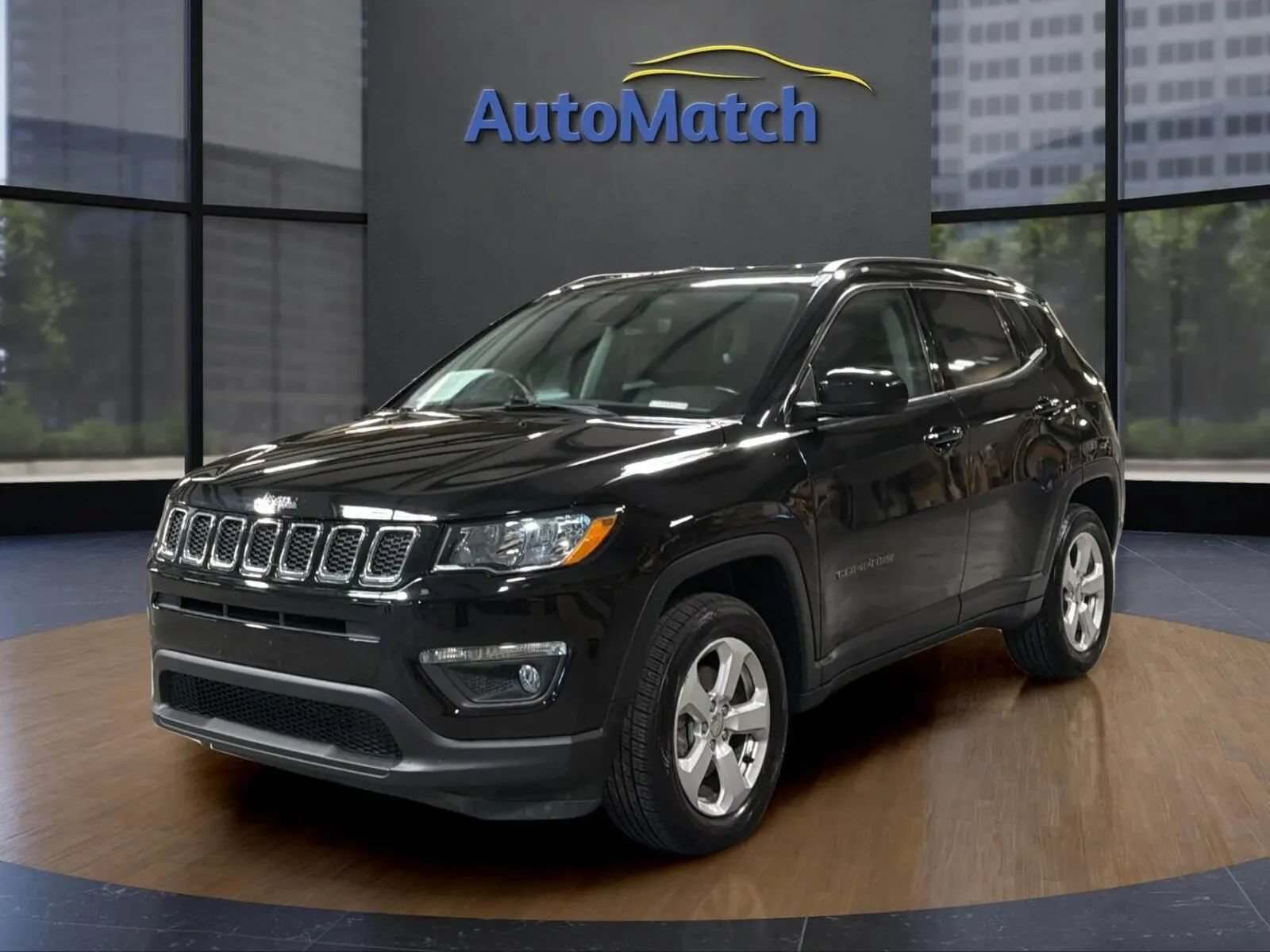 Used 2020 Jeep Compass Latitude w/ Cold Weather Group AWD/4WD image 4
