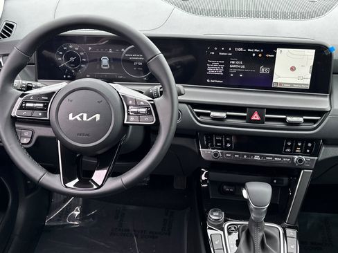 New 2026 Kia Seltos EX image 12