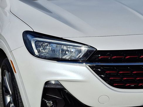 Used 2020 Buick Encore GX Select w/ Experience Buick Package image 9