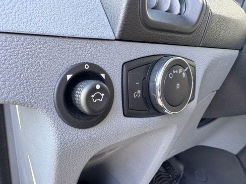 Used 2019 Ford Transit 350 XLT image 15