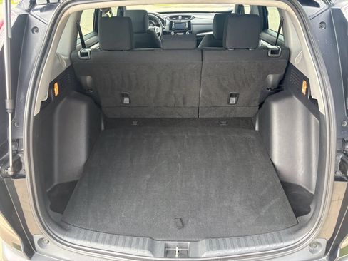 Used 2019 Honda CR-V LX image 24