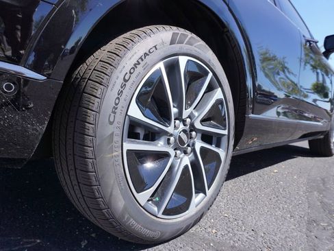 New 2026 Cadillac Optiq Sport 1 image 6