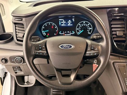 Used 2023 Ford Transit 350 XLT RWD image 20