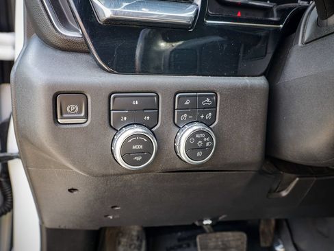 Used 2024 GMC Sierra 3500 SLE w/ SLE Convenience Package AWD/4WD image 21