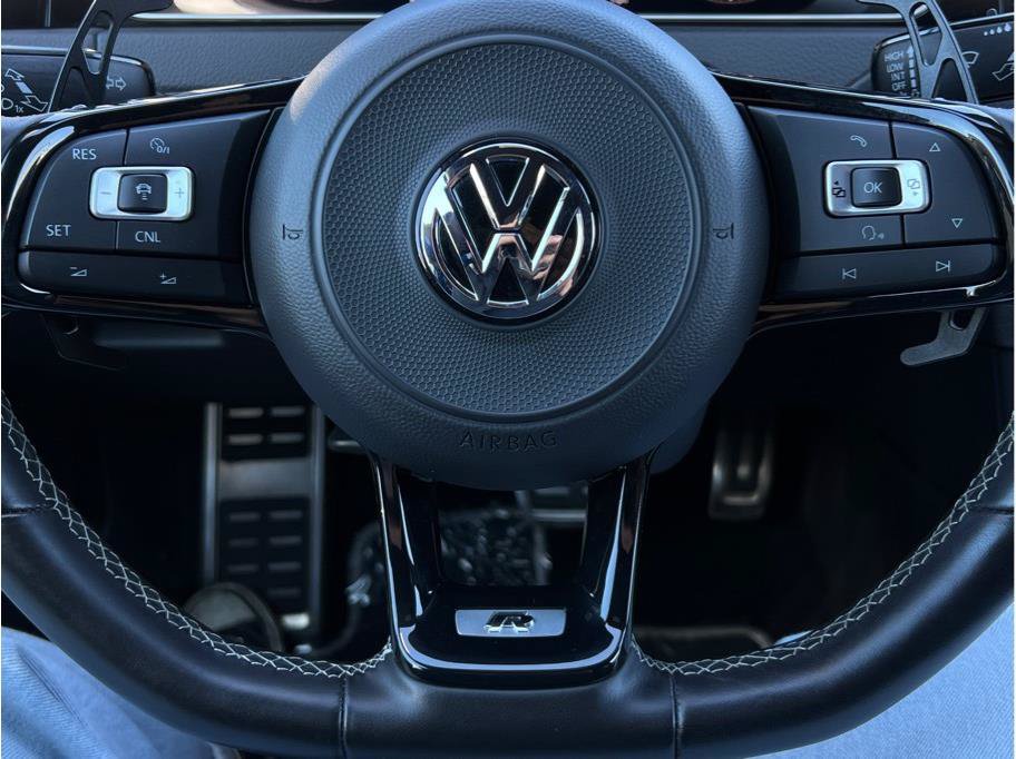 Used 2018 Volkswagen Golf 4-Door AWD/4WD image 11