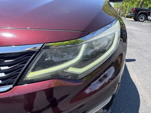 Used 2019 Kia Optima LX image 9