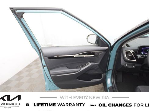 New 2026 Kia Seltos S image 9