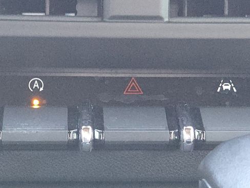 Used 2023 GMC Canyon Elevation w/ Convenience Package image 33