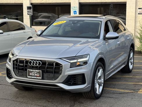 Used 2022 Audi Q8 Premium Plus AWD/4WD image 18