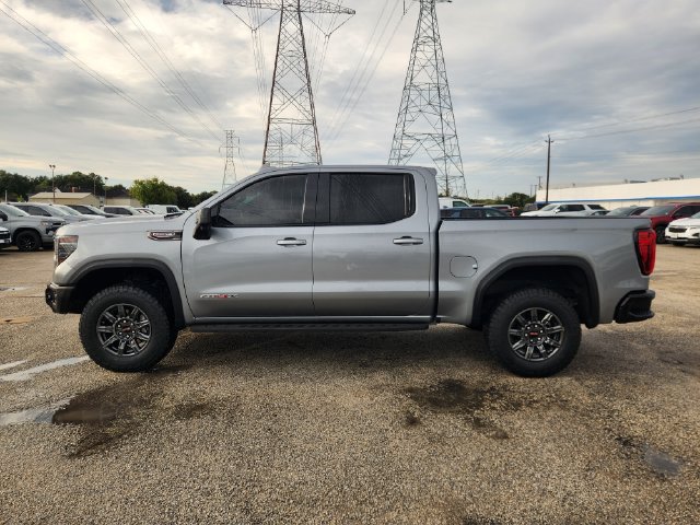 Used 2024 GMC Sierra 1500 AT4X AWD/4WD image 4