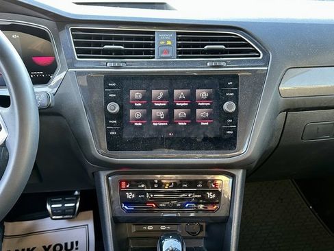 Used 2023 Volkswagen Tiguan SE R-Line image 24